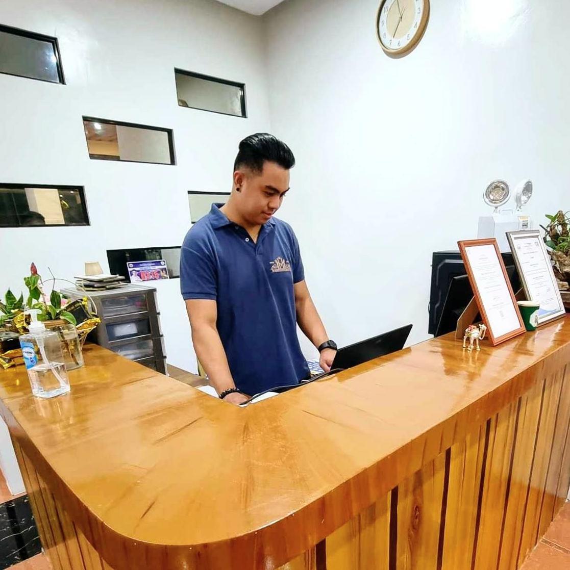 Majestique Hotel Albay Bicol Guinobatan Dış mekan fotoğraf